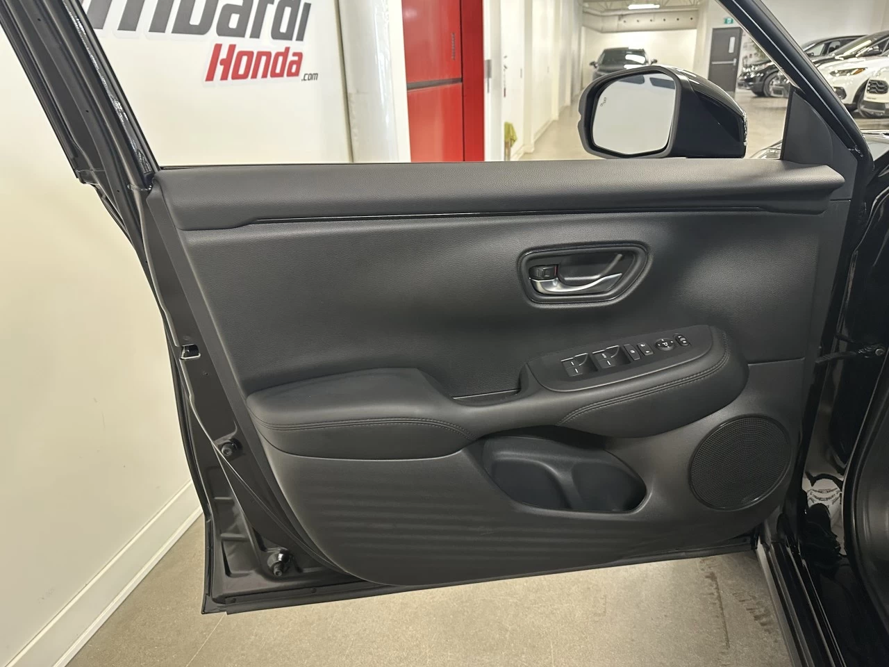 2026 Honda HR-V LX Main Image