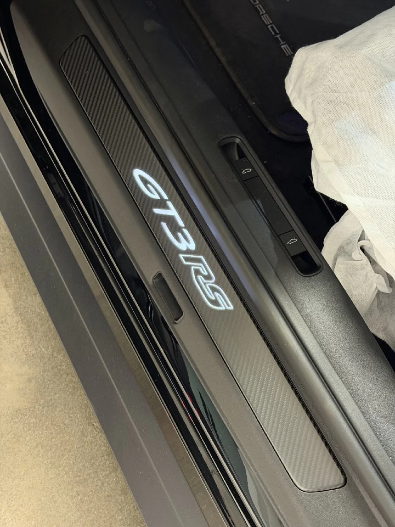 2025 Porsche 911 GT3 RS Main Image