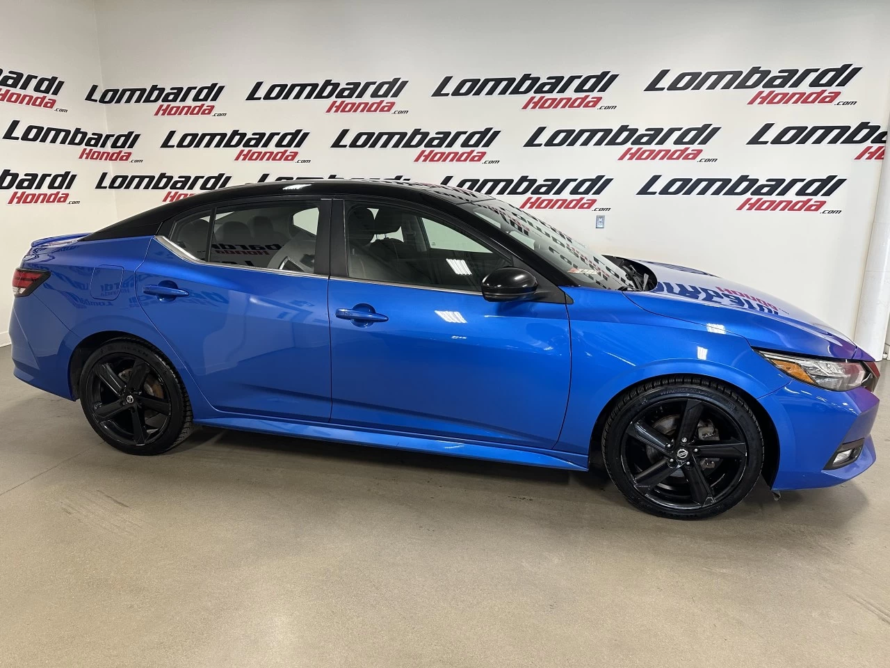2021 Nissan Sentra SR https://www.lombardihonda.com/resize/b990ff35b810a3abc0cc817b2ca24889-1