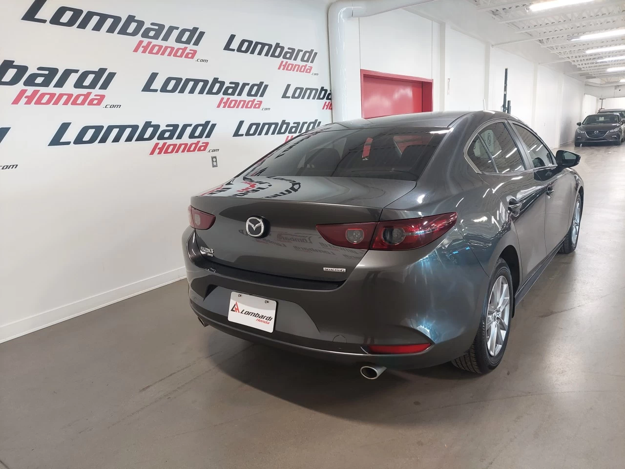 2019 Mazda 3
                                                    GS Main Image