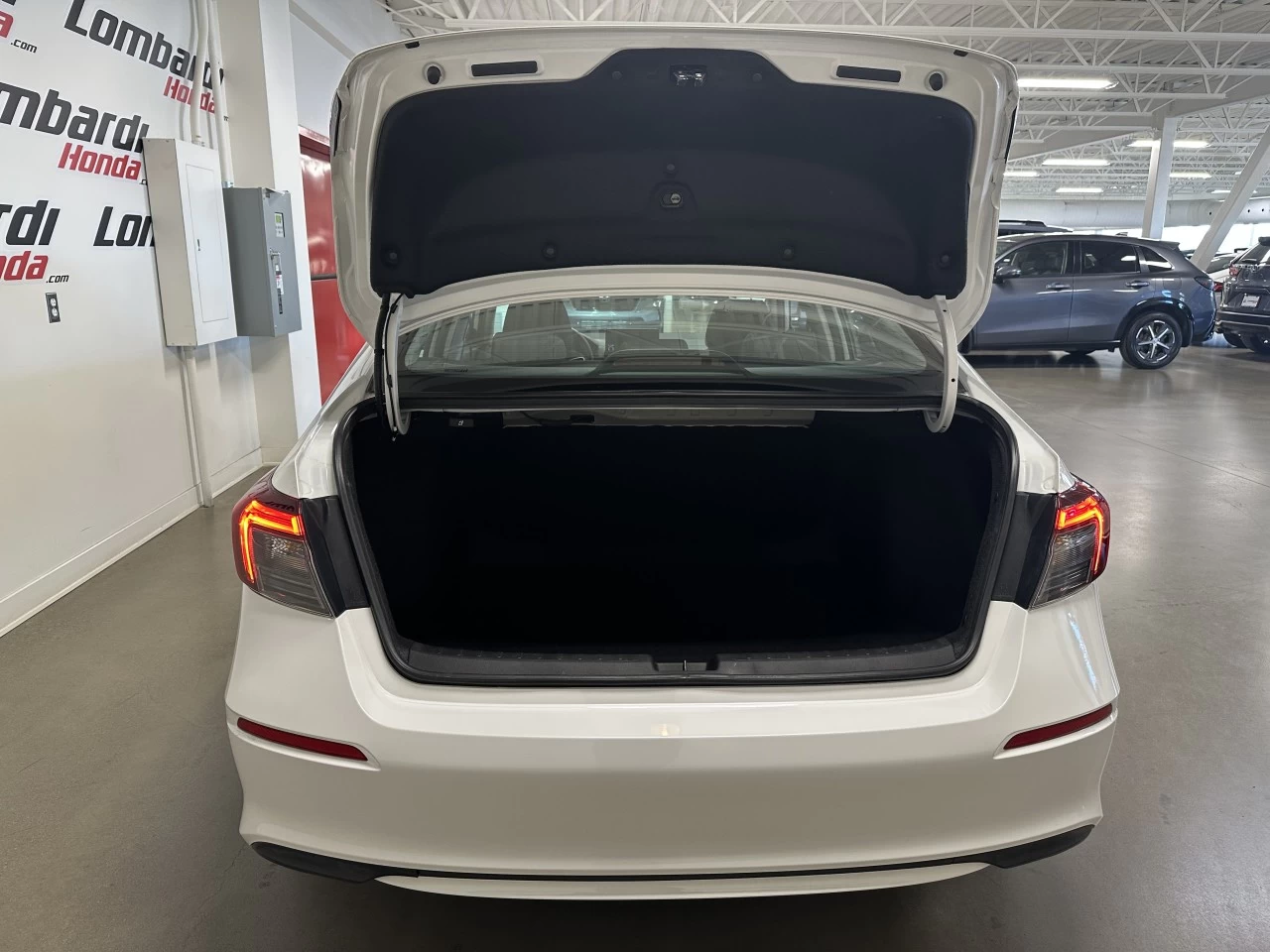 2025 Honda Civic LX Main Image