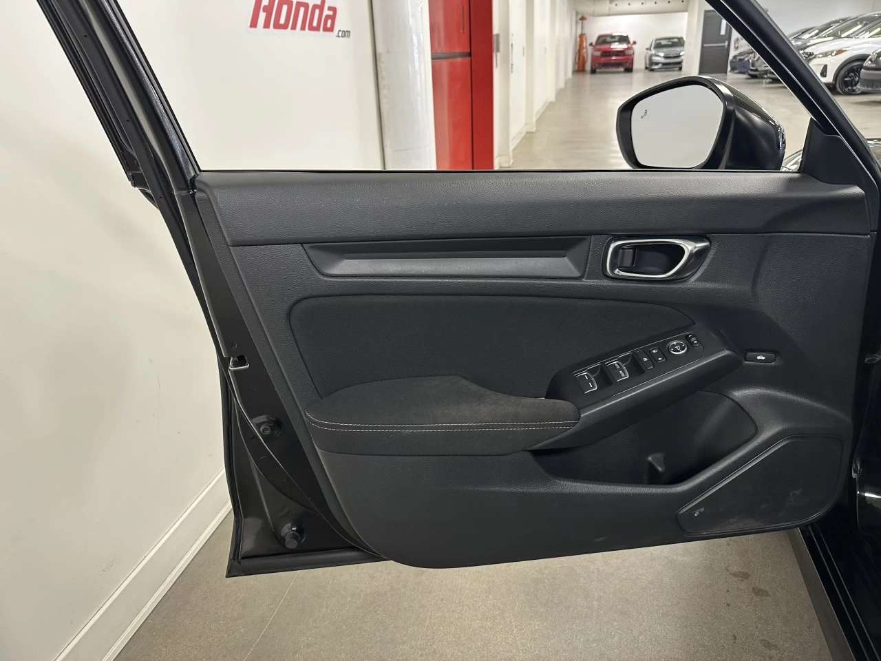 2022 Honda Civic LX Image principale