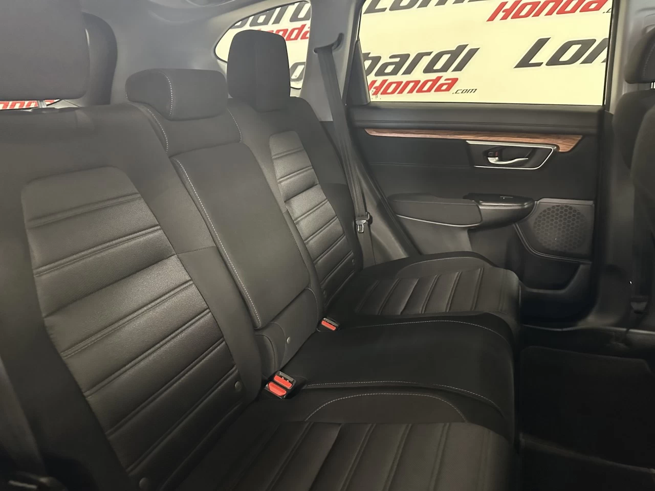 2019 Honda CR-V
                                                    EX Image principale
