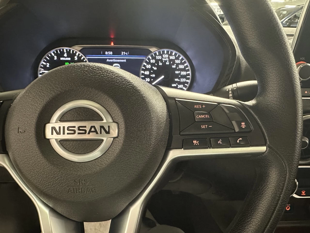 2023 Nissan Sentra SV Image principale