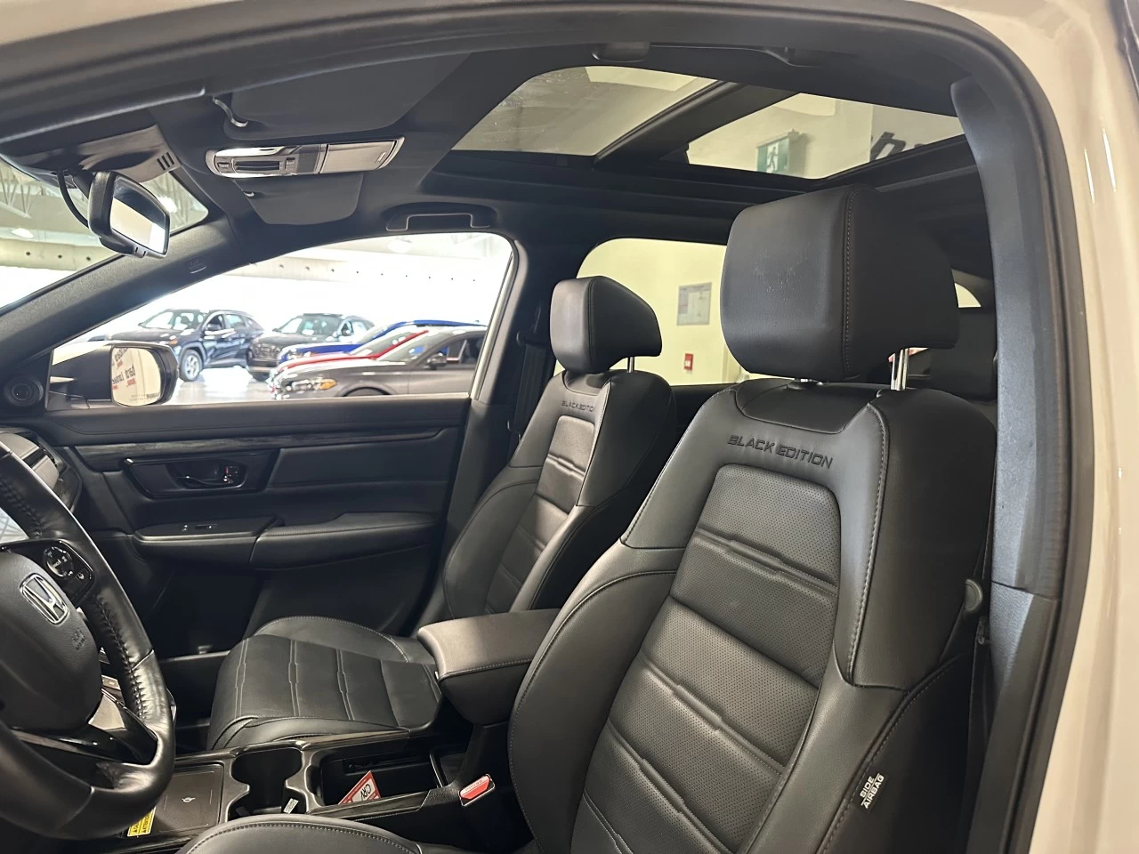 2022 Honda CR-V Touring/Black Edition Image principale