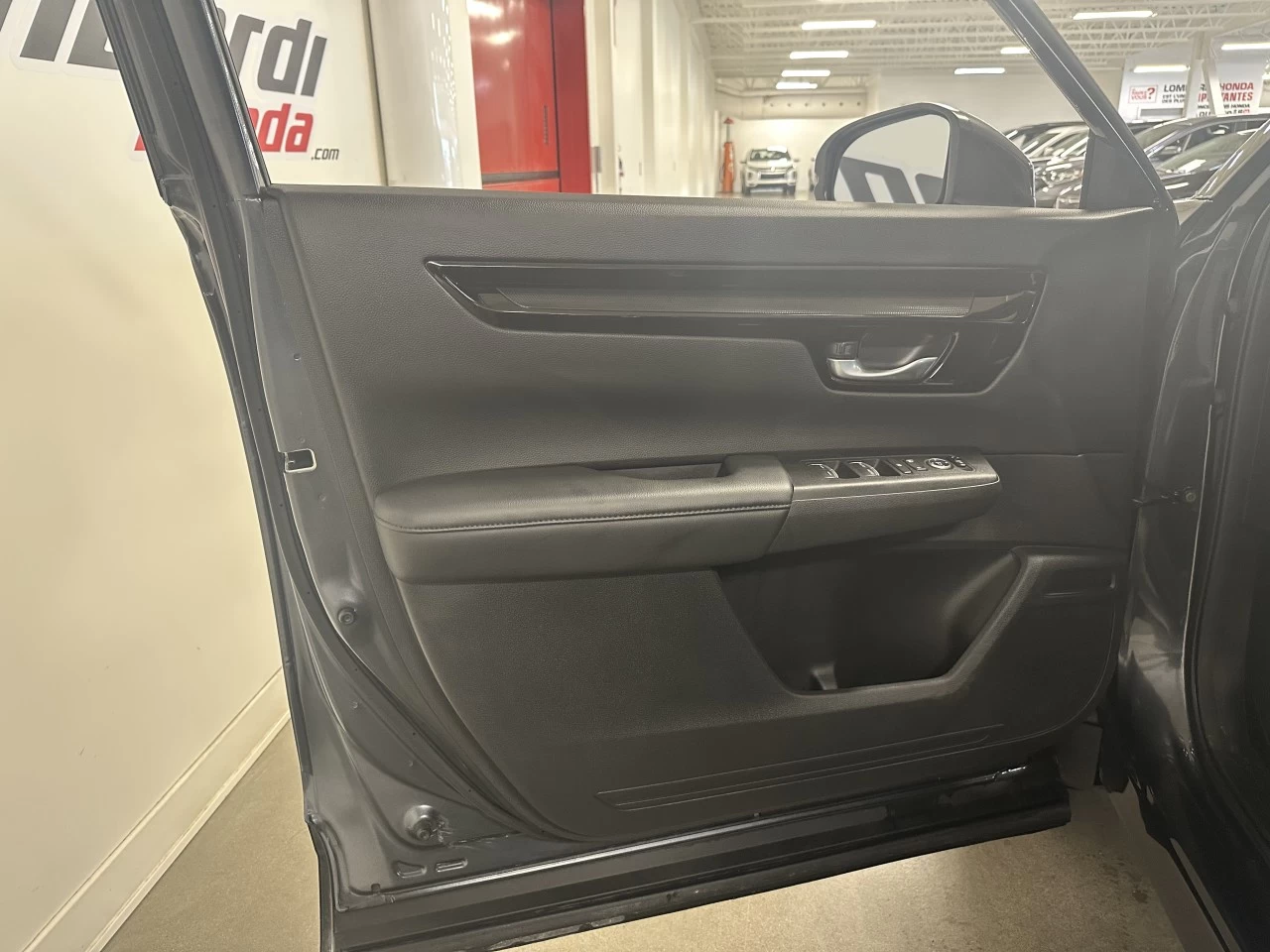 2023 Honda CR-V
                                                    Sport/Sport-B Main Image