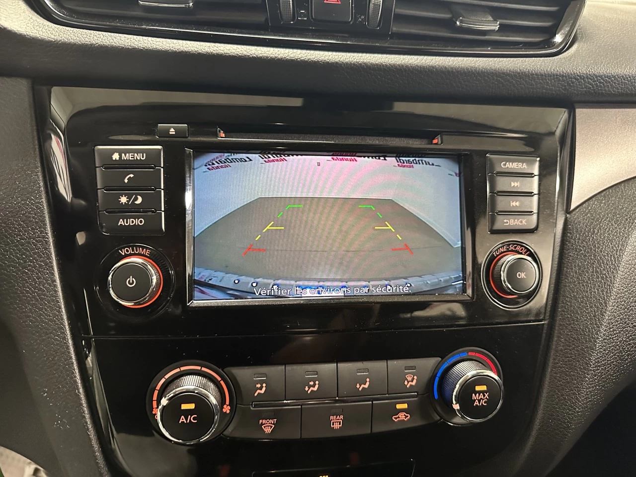 2022 Nissan Qashqai
                                                    S Image principale
