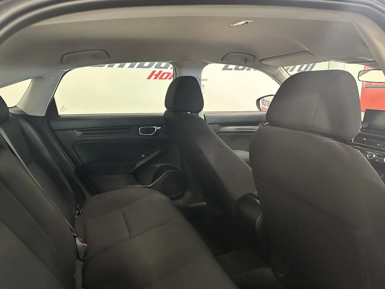 2022 Honda Civic
                                                    LX Image principale