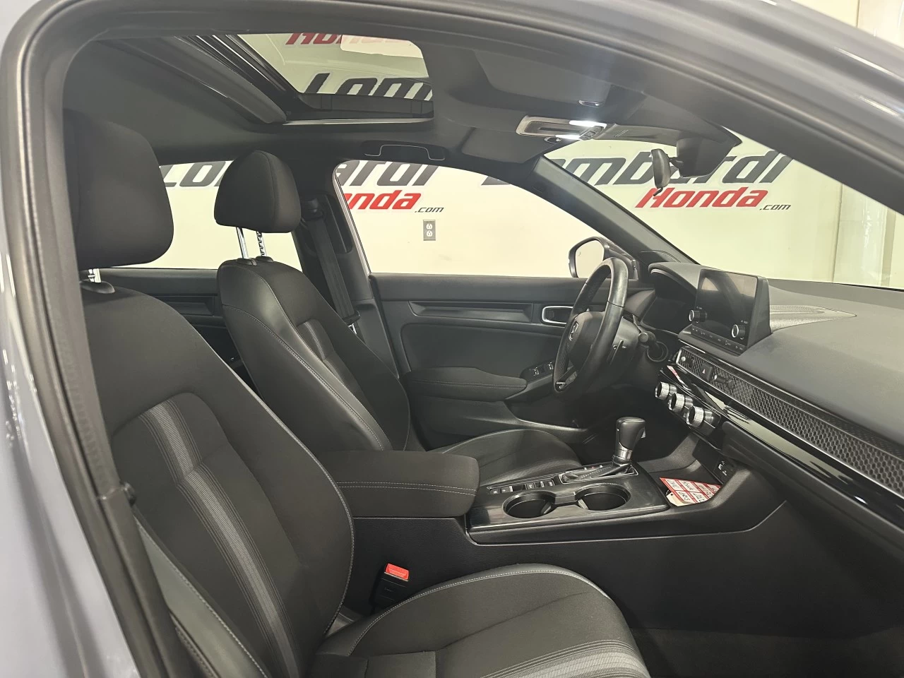 2022 Honda Civic Sport Image principale