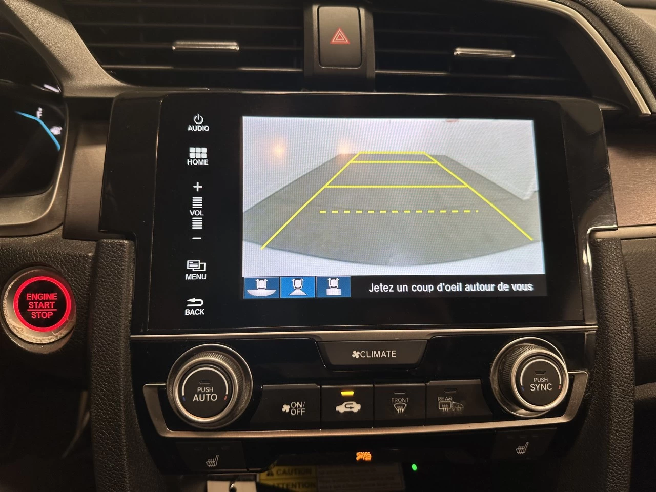 2017 Honda Civic Berline Touring Image principale