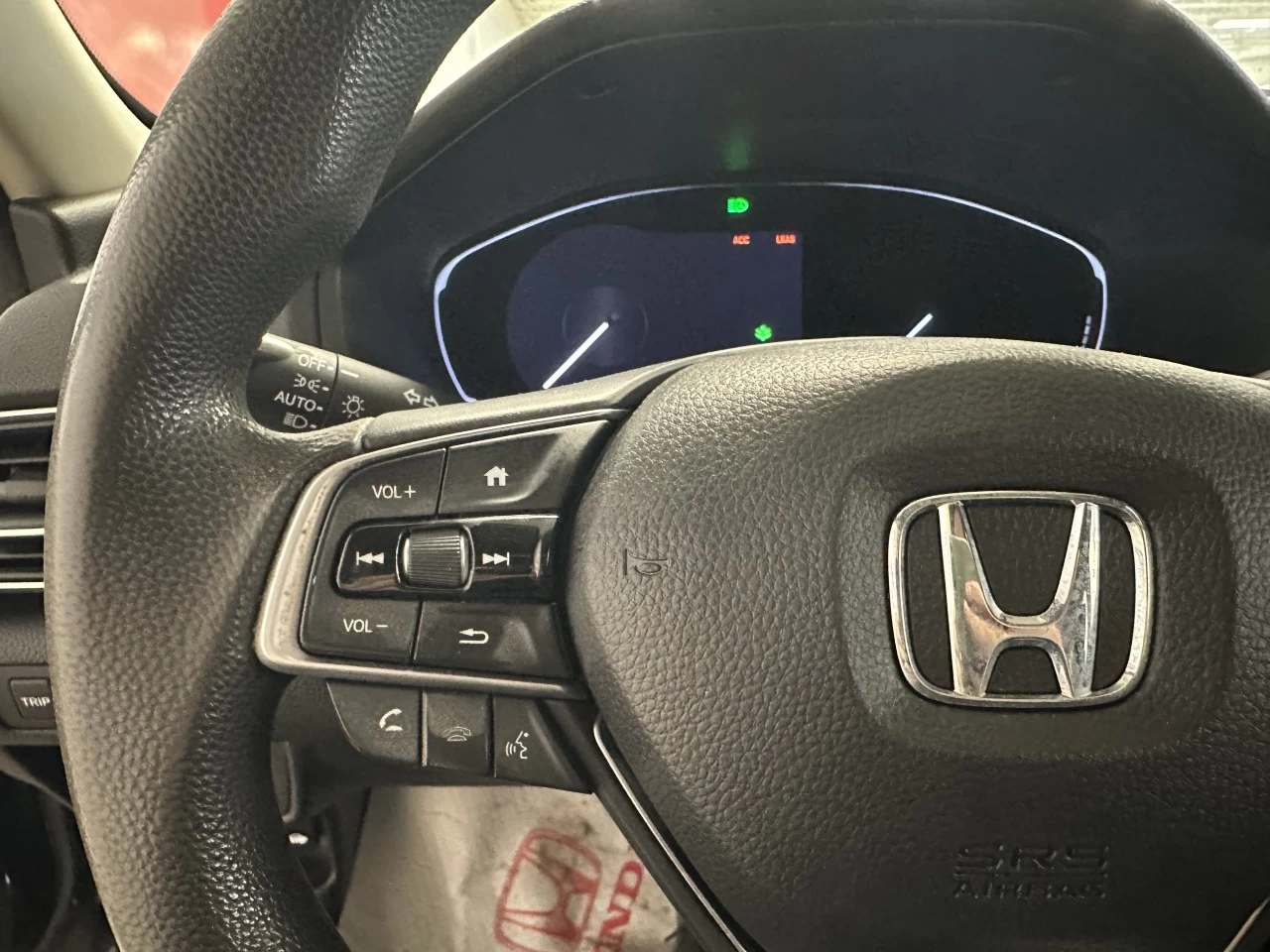 2019 Honda Accord LX Main Image