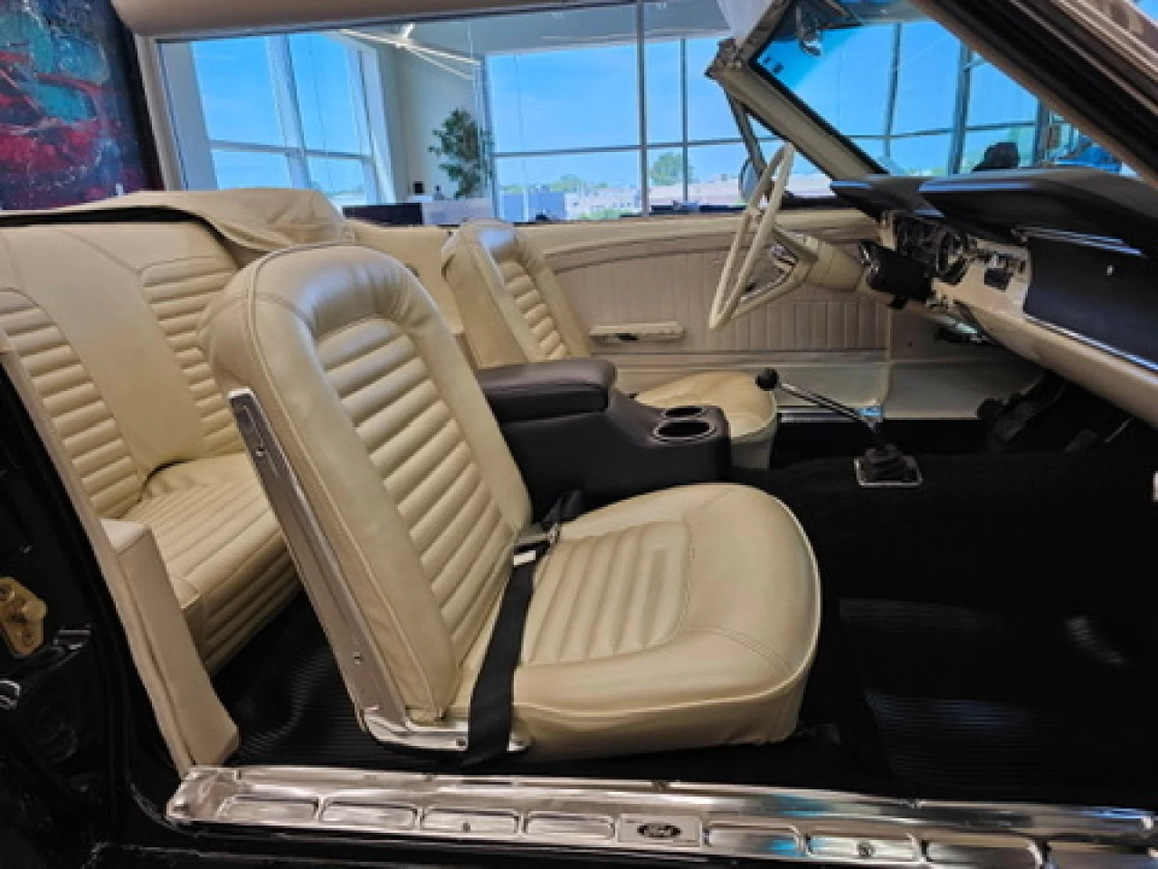1965 Ford Mustang Ford Mustang Convertible Image principale