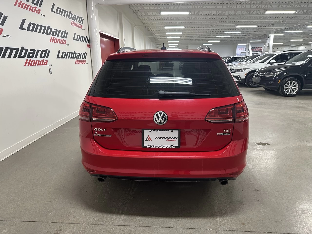 2017 Volkswagen Golf Trendline/Comfortline/Highline Main Image