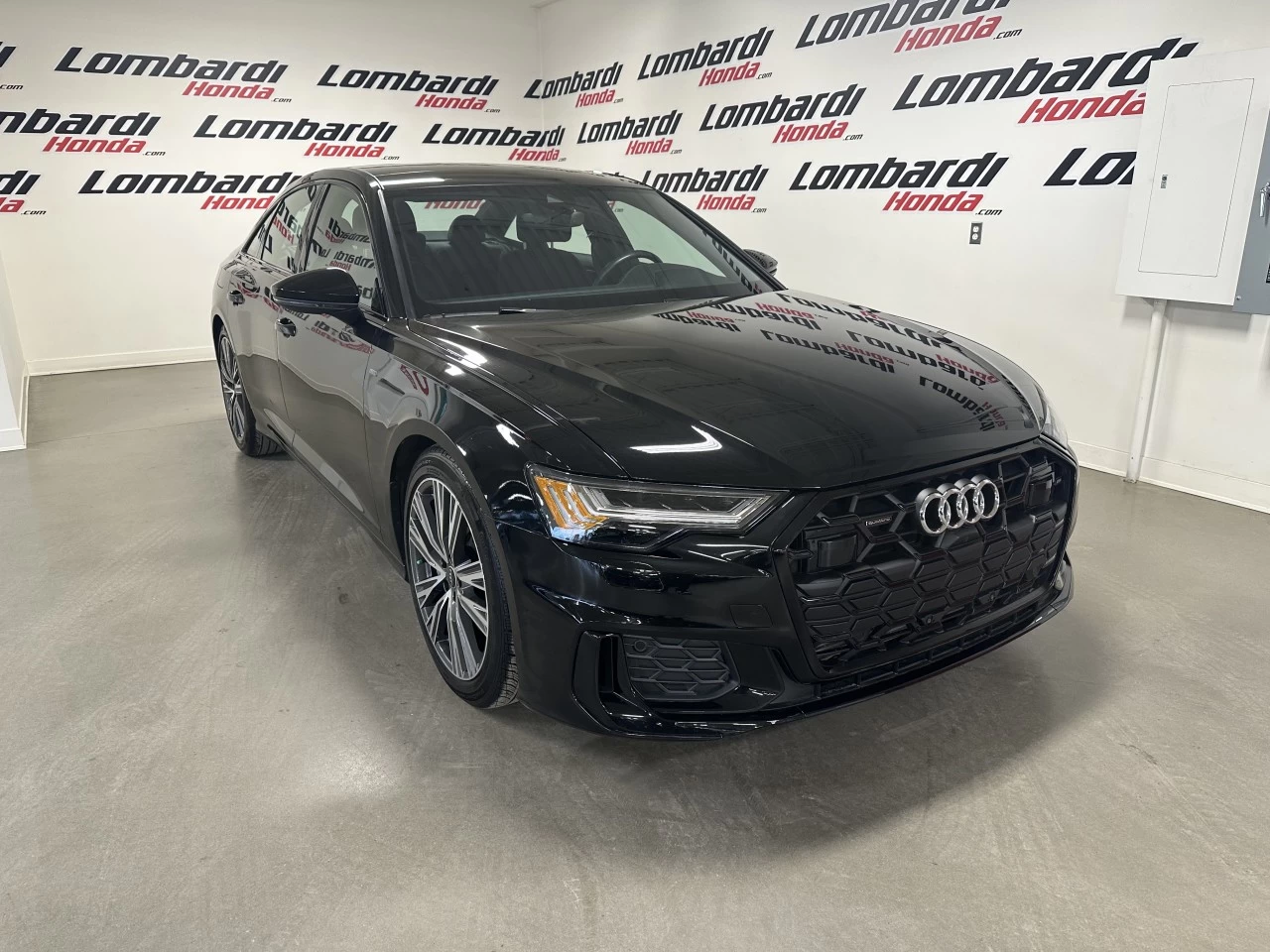 2024 Audi A6
                                                        Progressiv Main Image