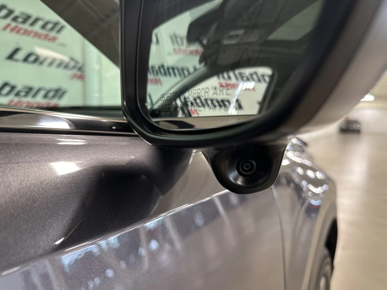 2019 Honda CR-V
                                                    EX Main Image