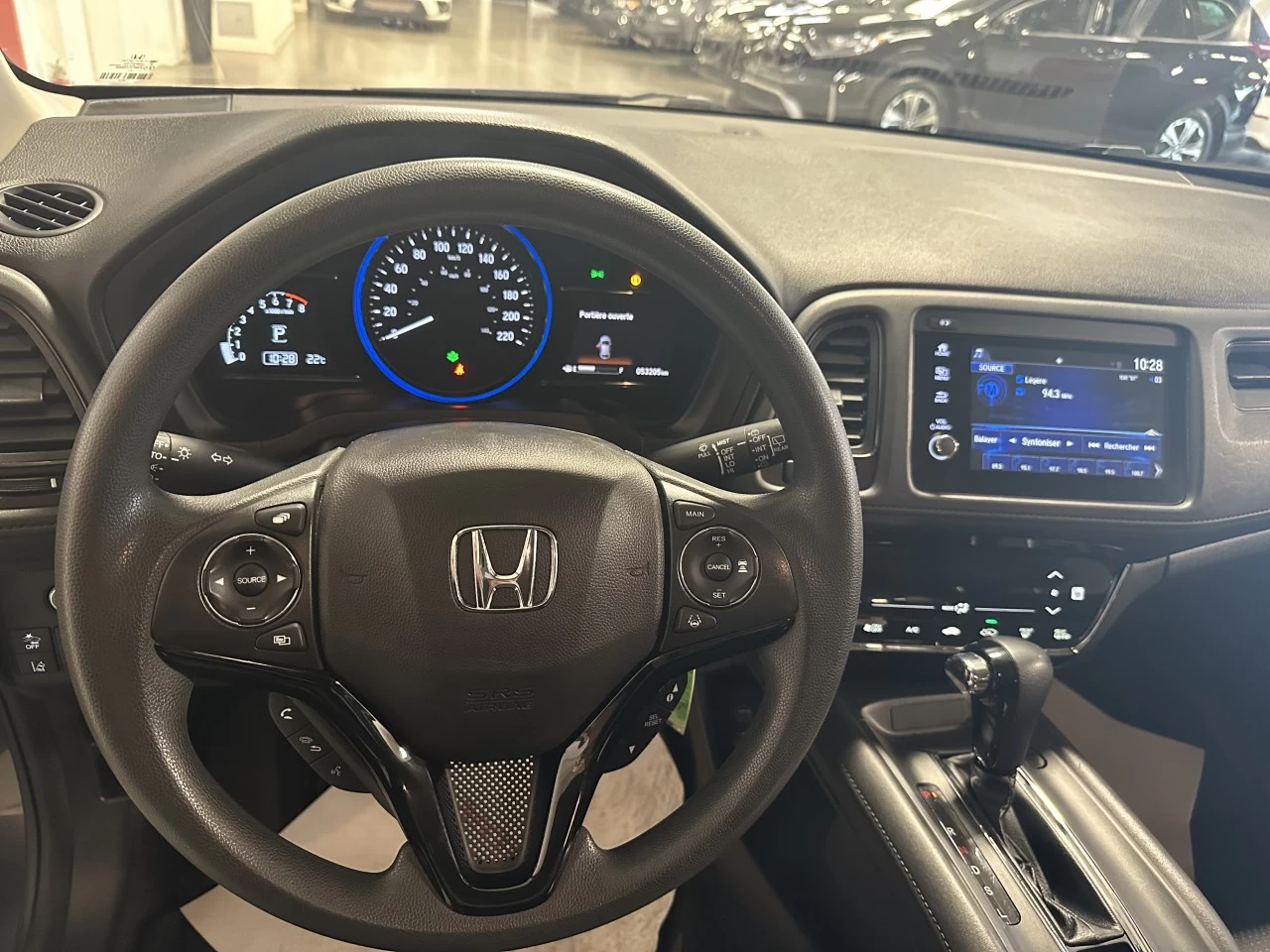 2021 Honda HR-V LX https://www.lombardihonda.com/resize/b990ff35b810a3abc0cc817b2ca24889-1