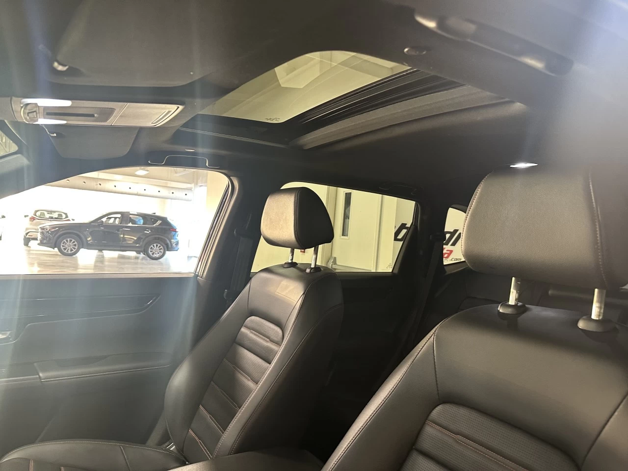 2024 Honda CR-V Touring Image principale