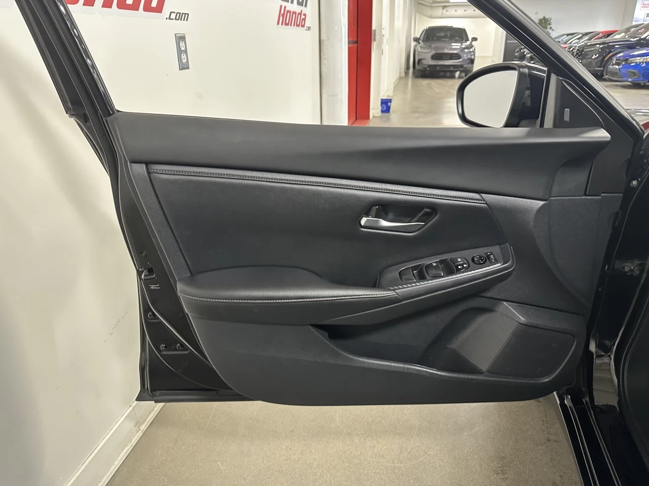 2023 Nissan Sentra SV Image principale