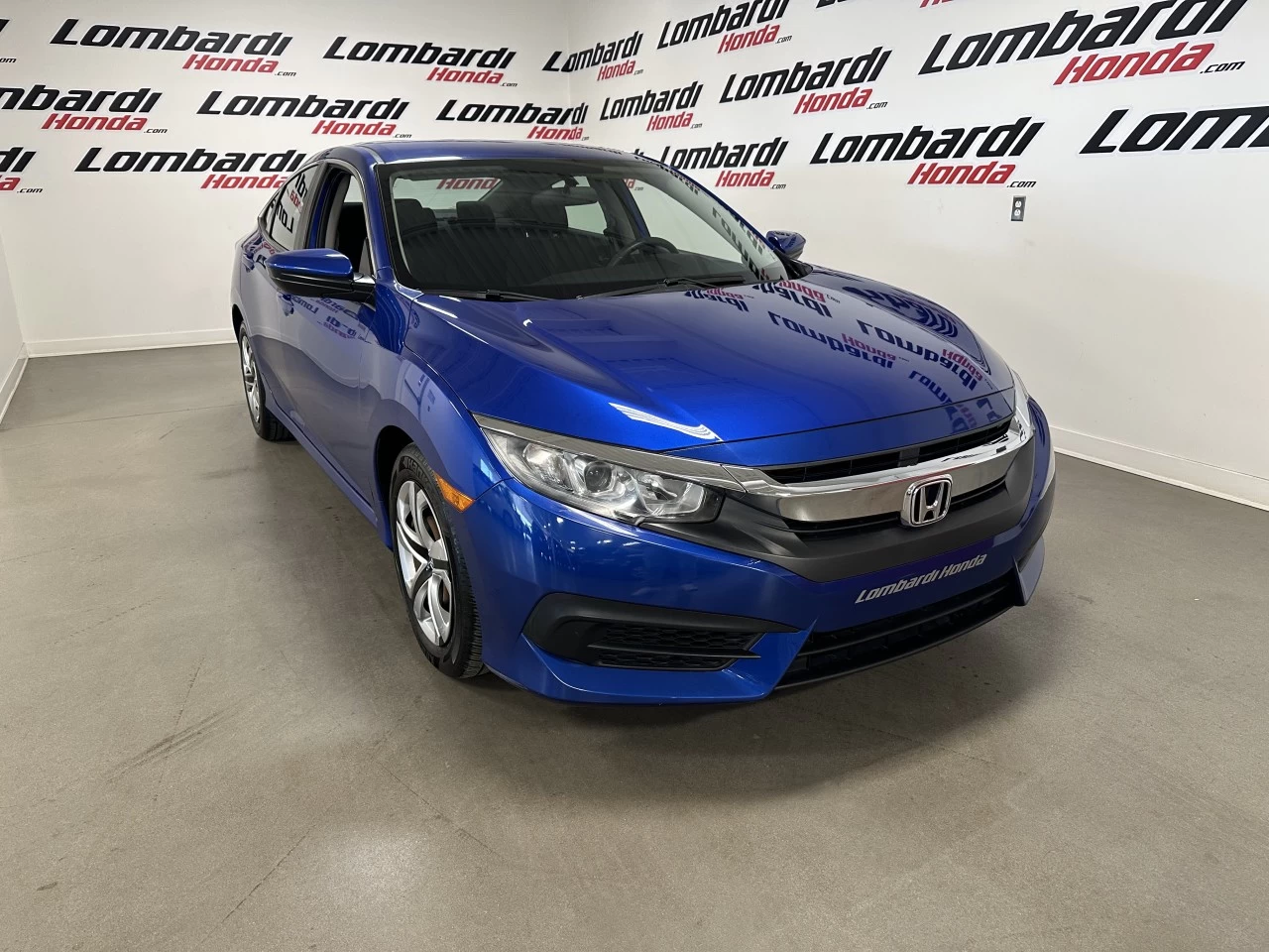 2018 Honda Civic
                                                    LX Image principale