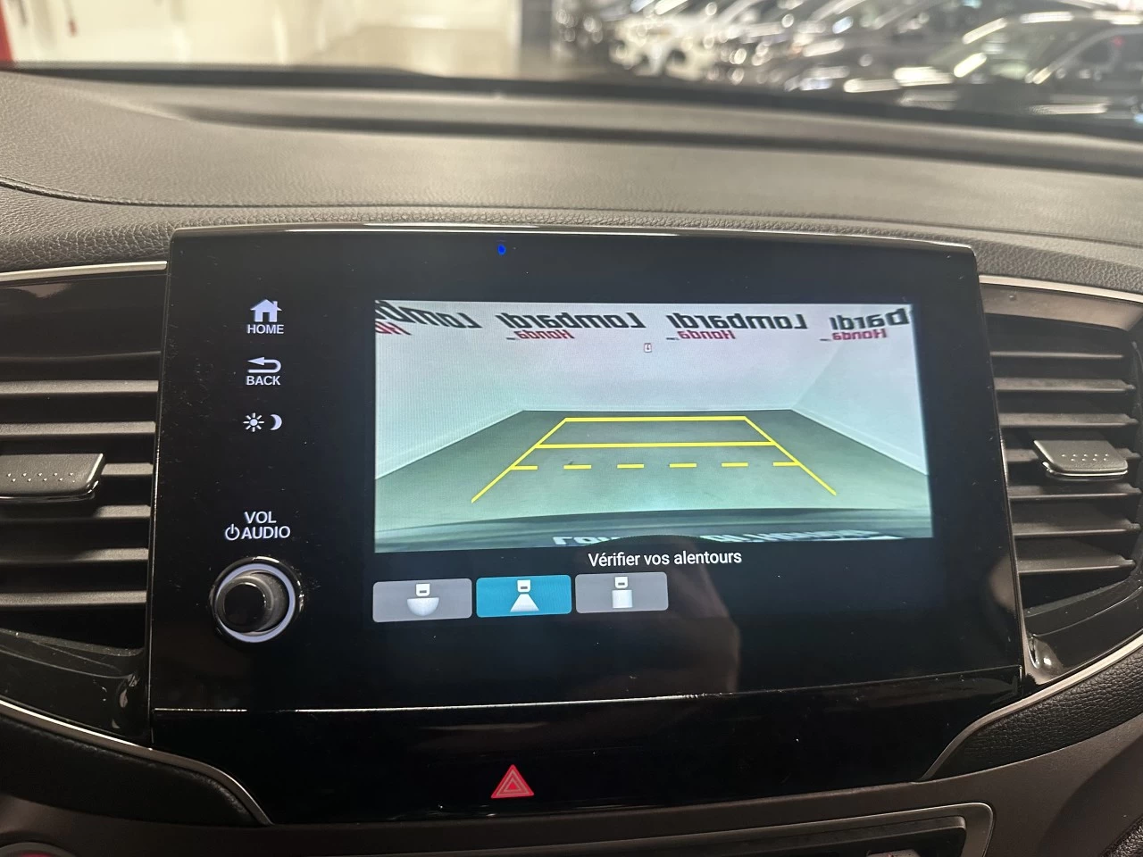 2021 Honda Pilot LX Main Image