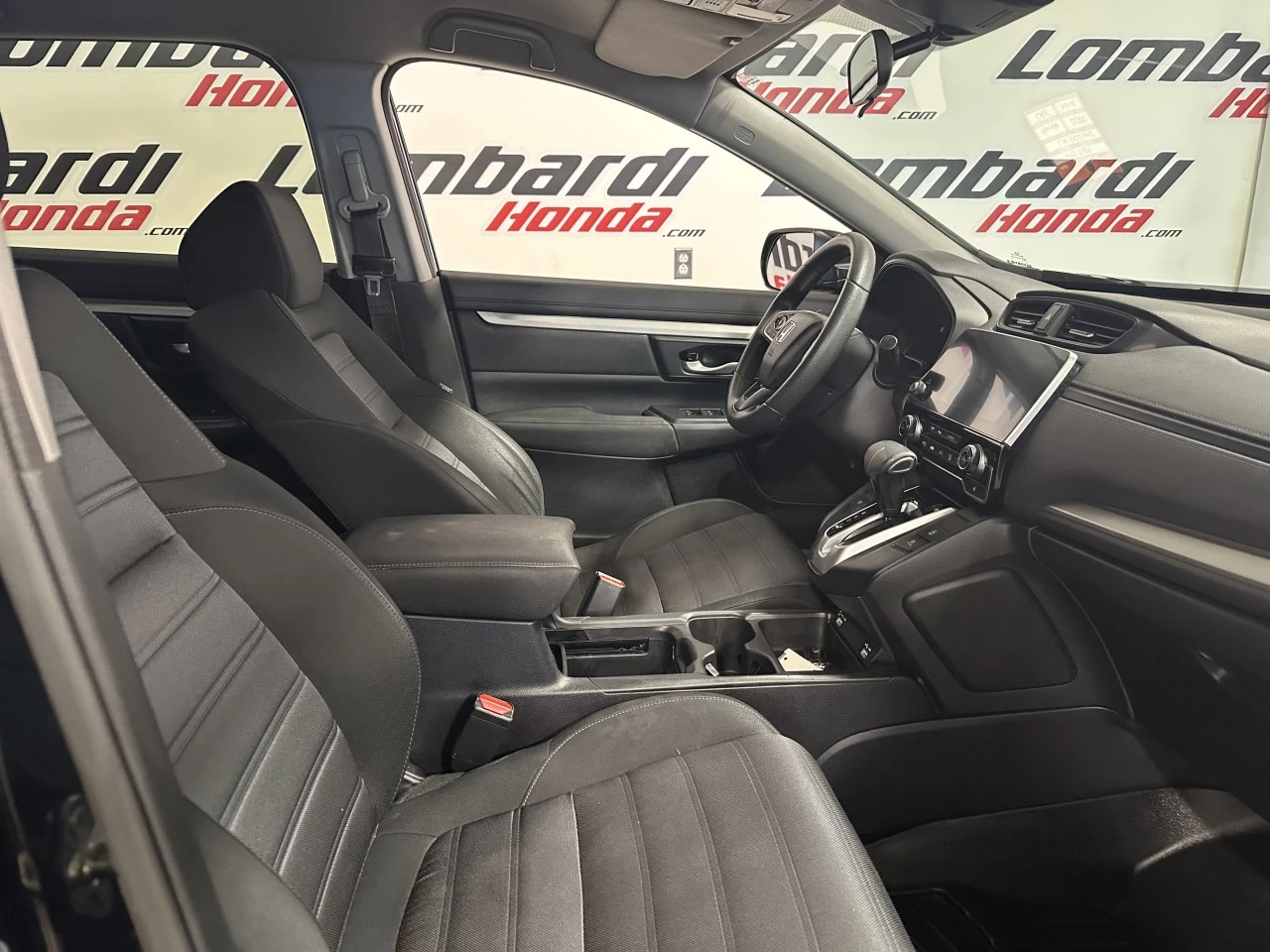 2020 Honda CR-V
                                                    LX Image principale