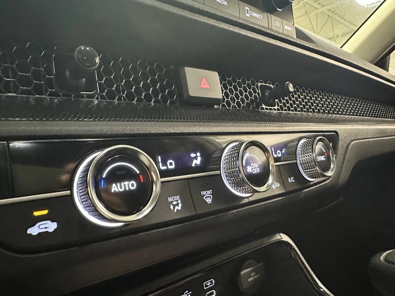 2023 Honda CR-V
                                                    LX Main Image