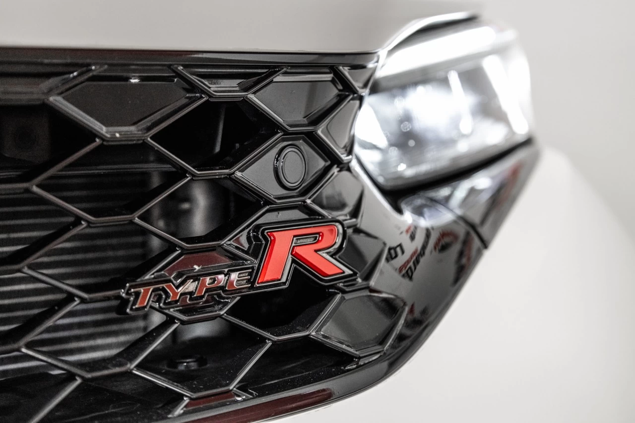 2023 Honda Civic TYPE R https://www.lombardihonda.com/resize/b990ff35b810a3abc0cc817b2ca24889-1