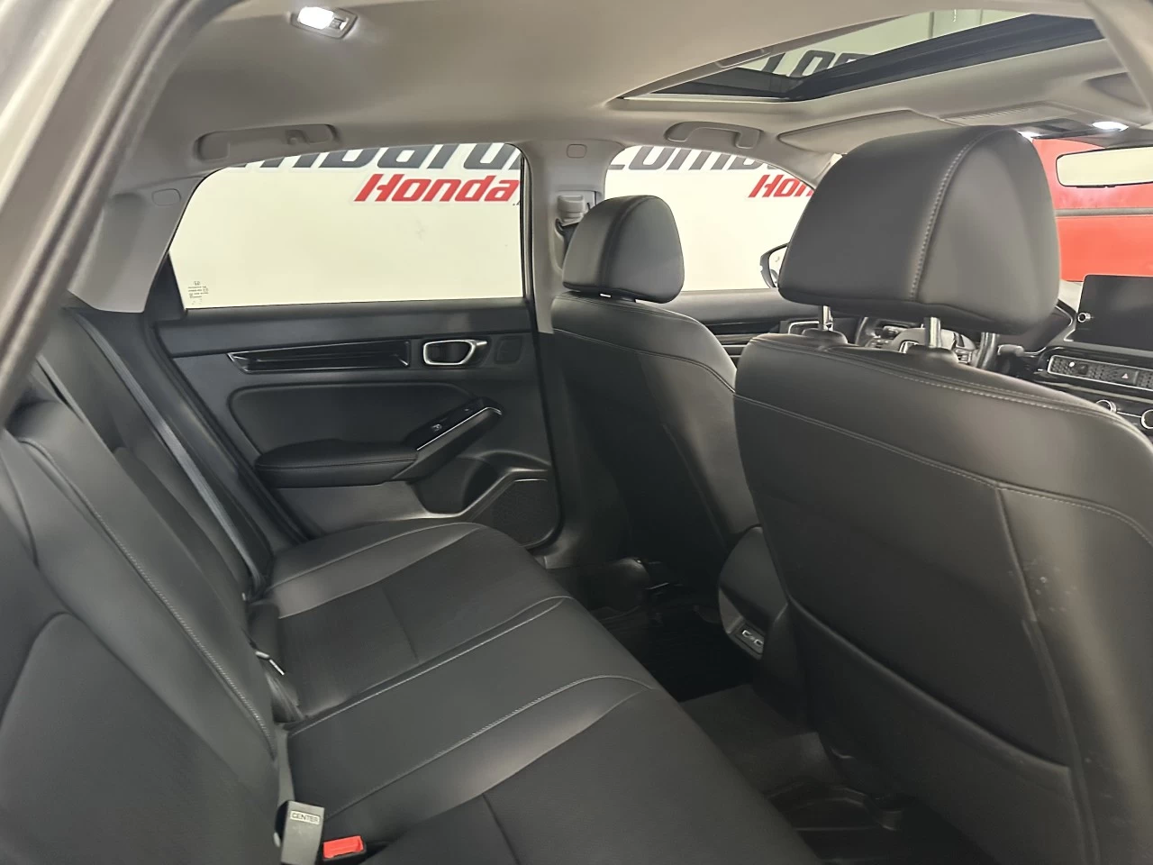 2022 Honda Civic Touring Image principale