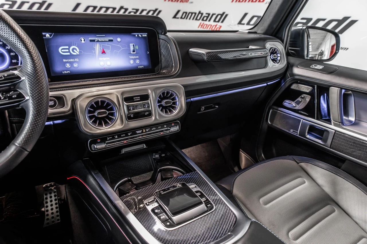 2025 Mercedes-Benz G63 AMG G 580e https://www.lombardihonda.com/resize/b990ff35b810a3abc0cc817b2ca24889-1