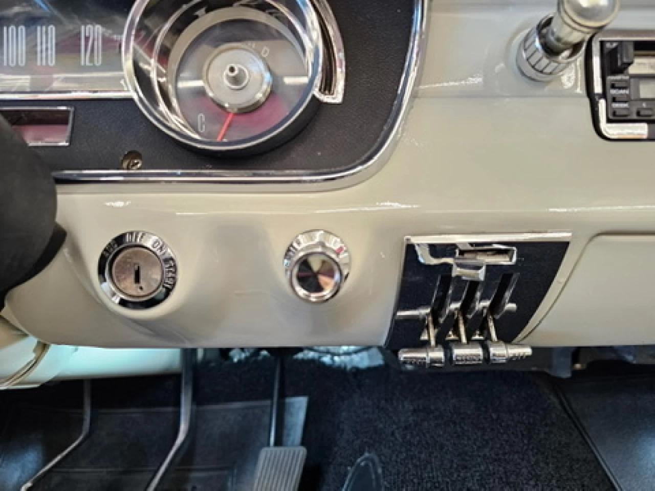1965 Ford Mustang Ford Mustang Convertible Image principale