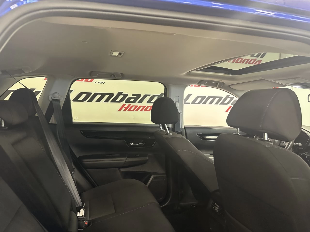 2023 Honda CR-V
                                                    Sport/Sport-B Image principale