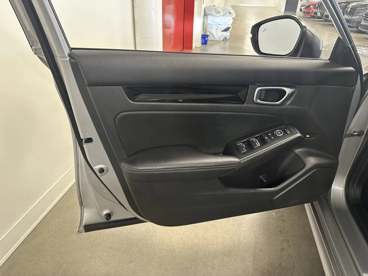 2022 Honda Civic Touring Main Image