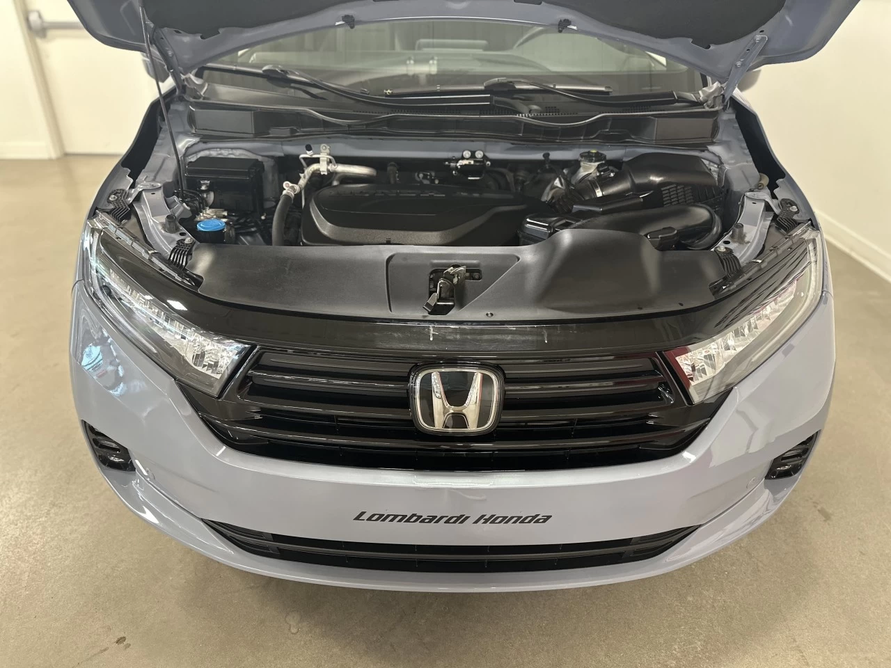 2023 Honda CR-V
                                                    Sport/Sport-B Main Image