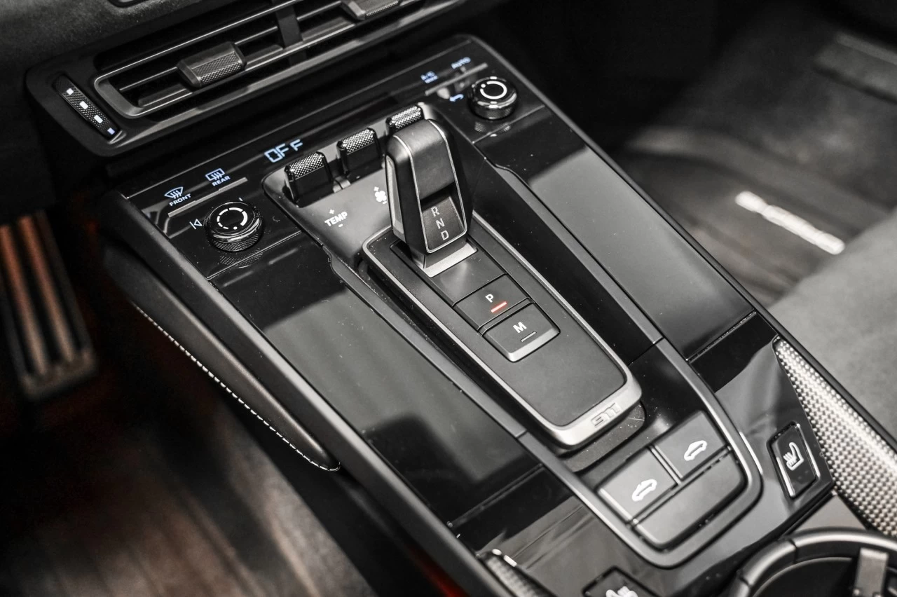 2024 Porsche 911 Targa 4 GTS Main Image