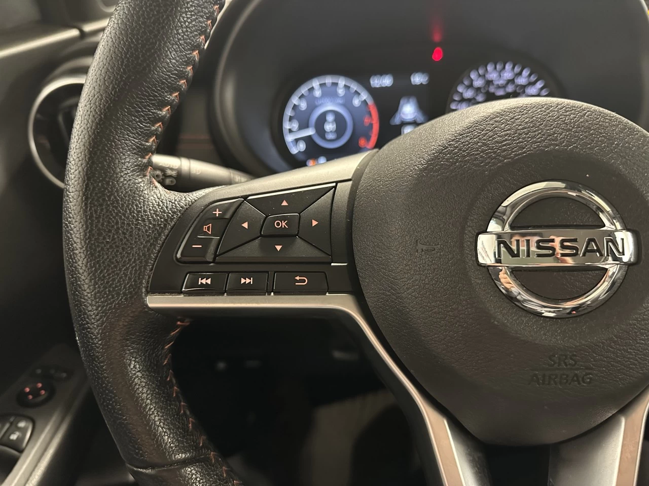 2021 Nissan Kicks SR https://www.lombardihonda.com/resize/b990ff35b810a3abc0cc817b2ca24889-1