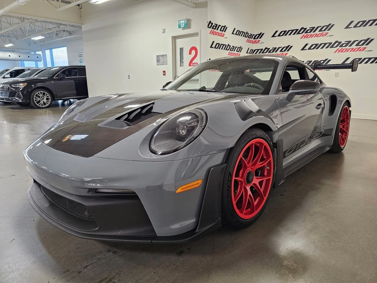 2024 Porsche 911 GT3 RS https://www.lombardihonda.com/resize/b990ff35b810a3abc0cc817b2ca24889-1