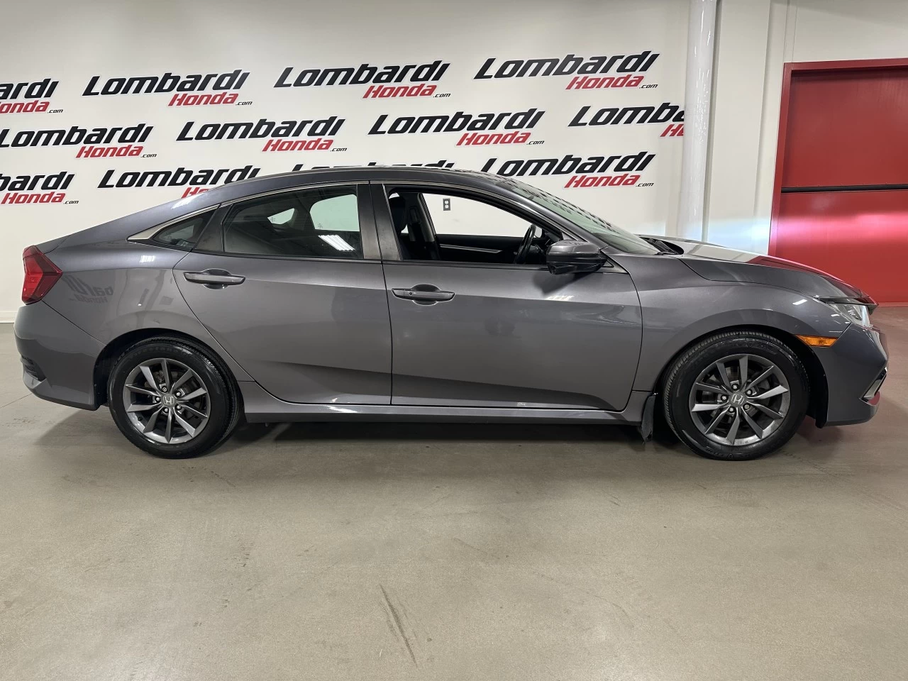 2020 Honda Civic EX Main Image