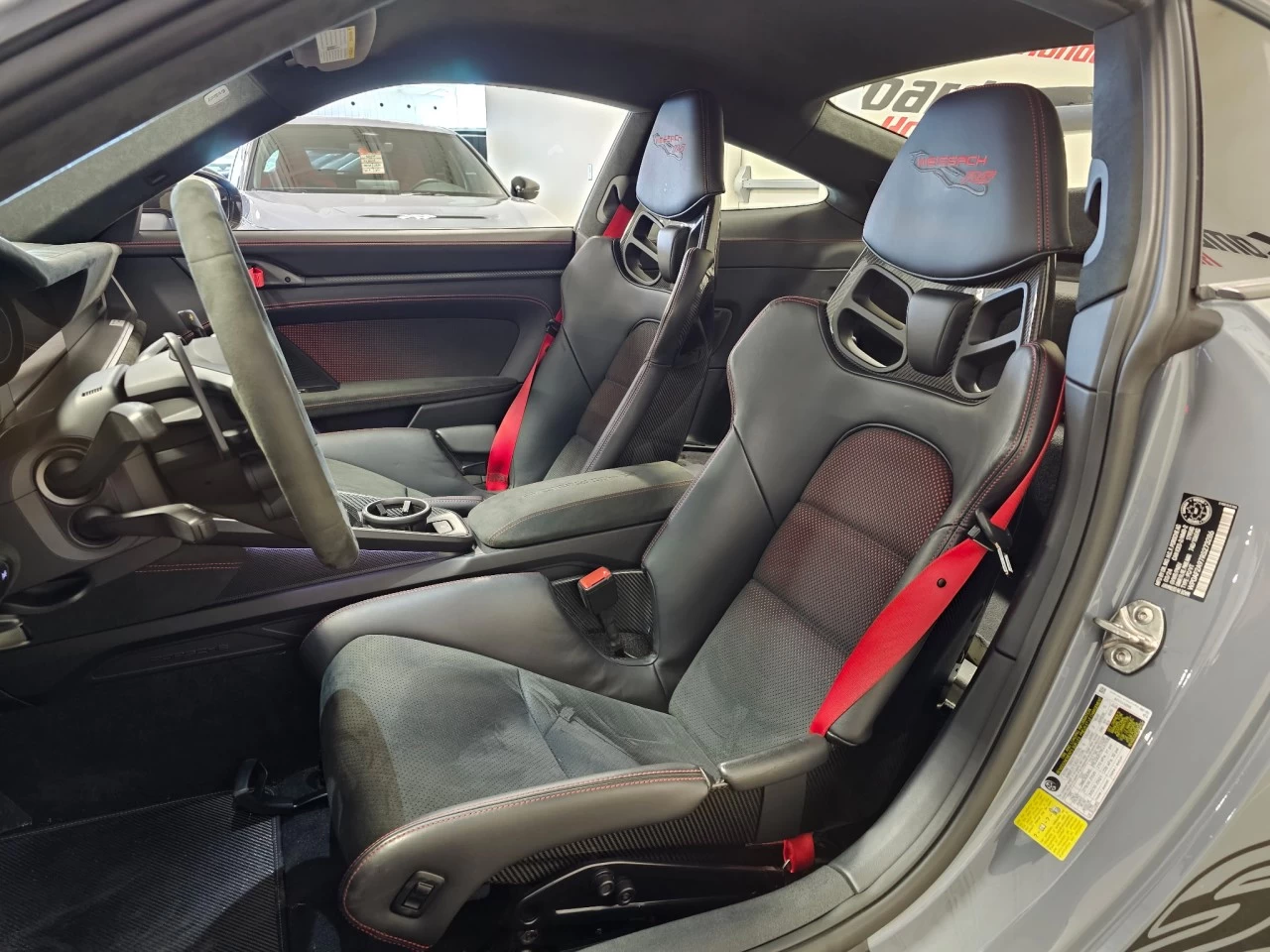 2024 Porsche 911 GT3 RS https://www.lombardihonda.com/resize/b990ff35b810a3abc0cc817b2ca24889-1