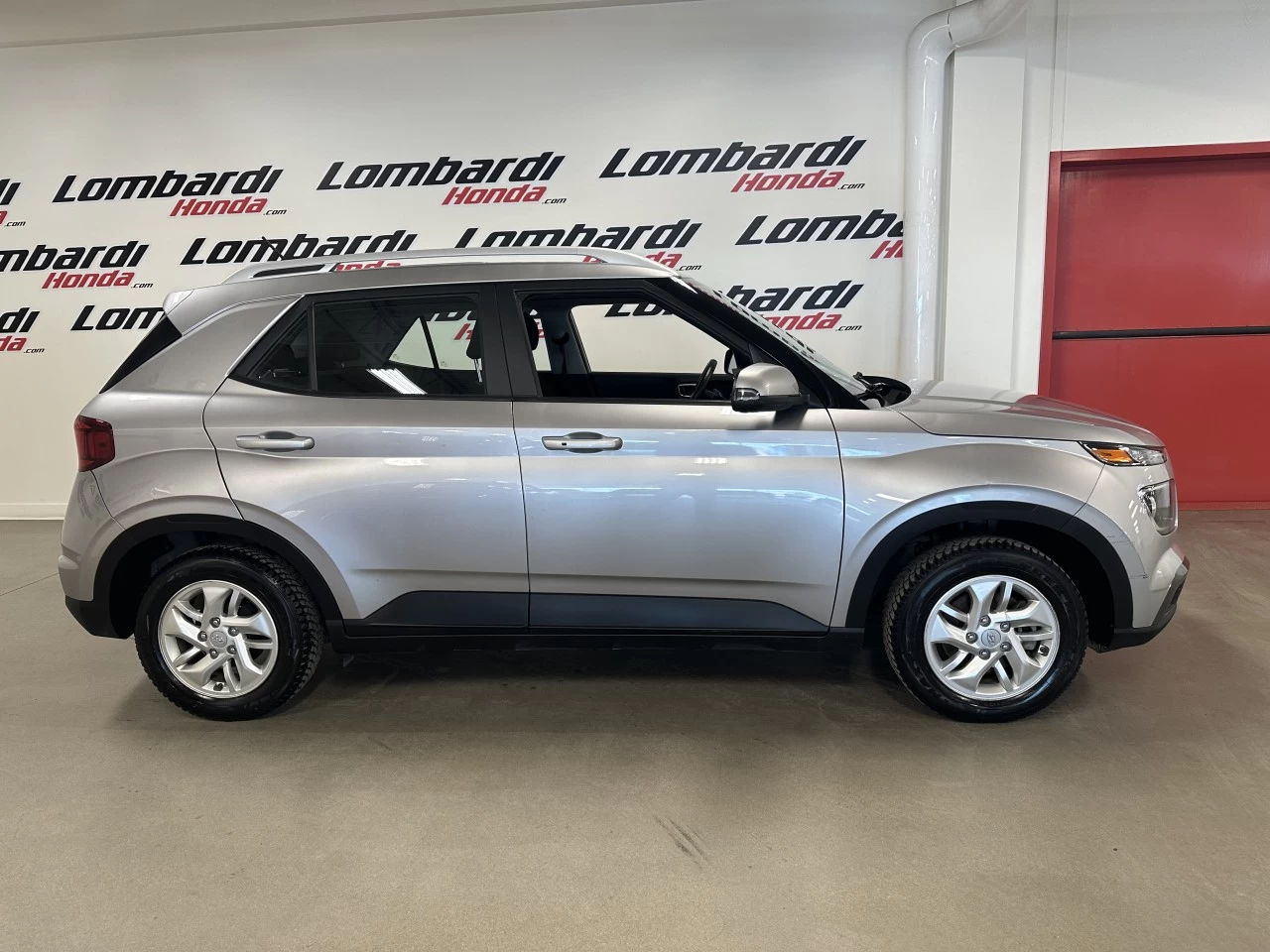 2023 Hyundai Venue Preferred Image principale