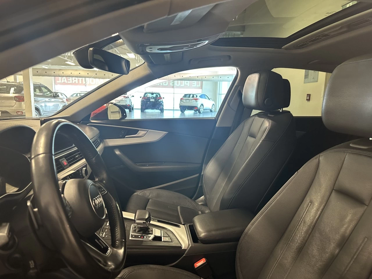 2017 Audi A4 Komfort Main Image