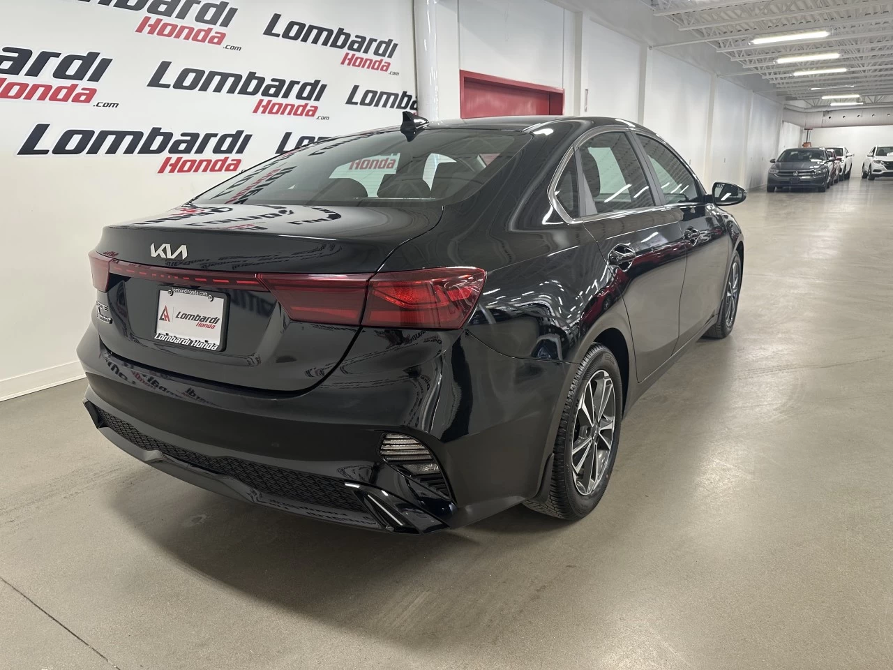 2023 Kia Forte EX Image principale