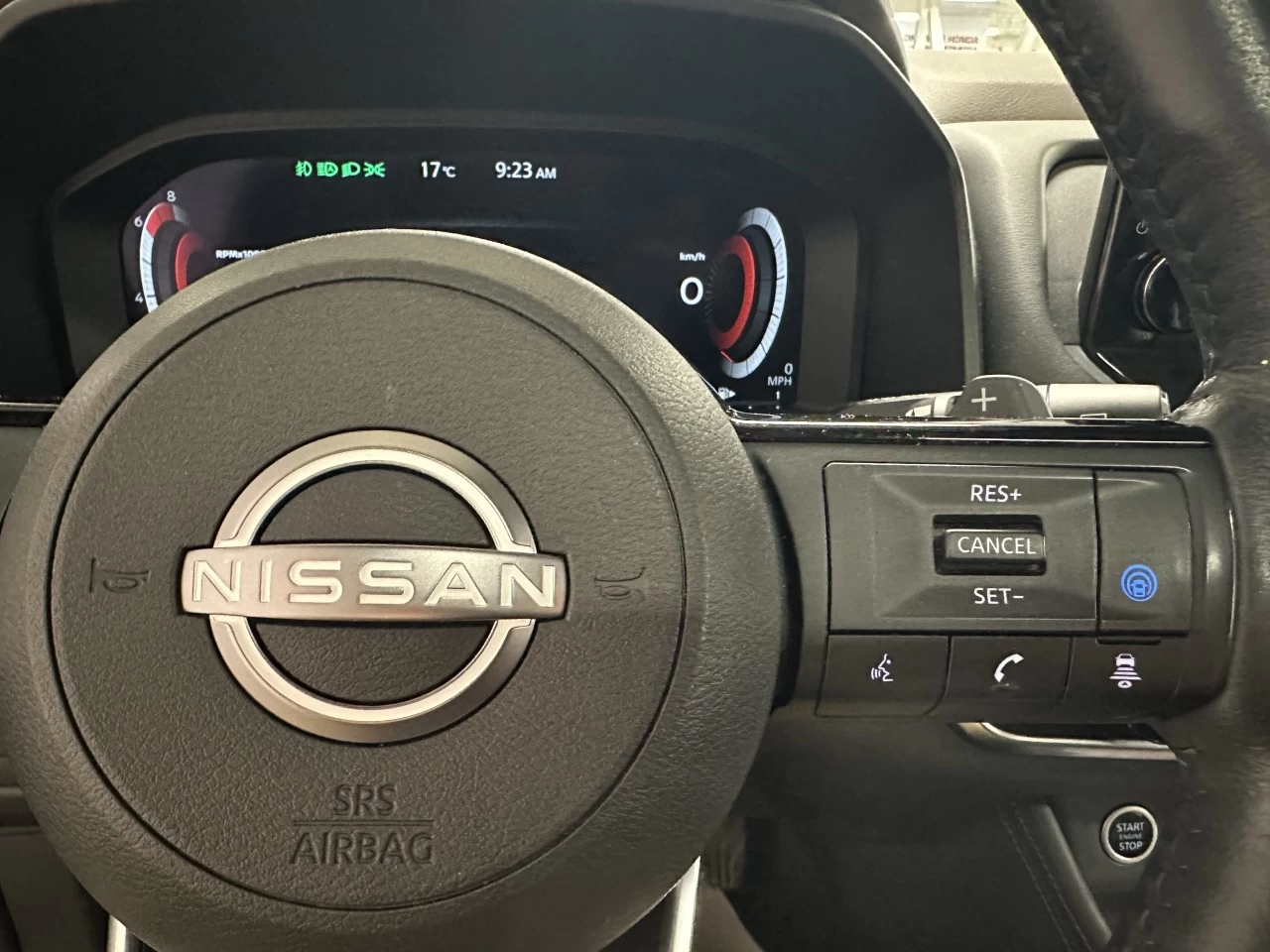2022 Nissan Rogue Platinum Main Image
