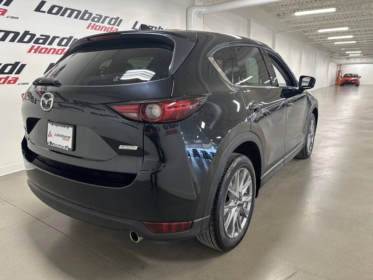 2019 Mazda CX-5 GT Main Image