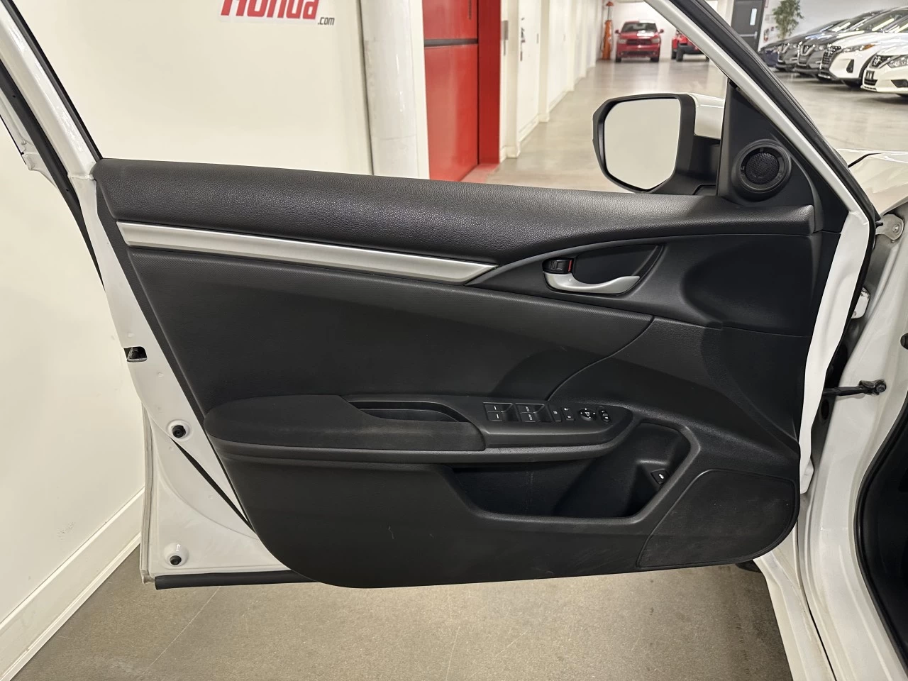 2018 Honda Civic LX Main Image