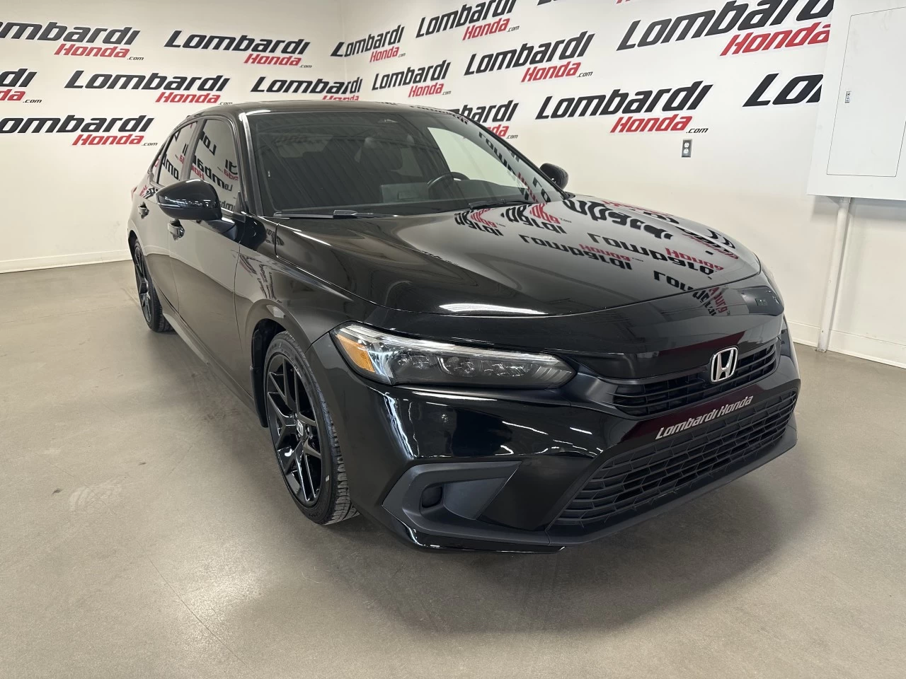 2022 Honda Civic
                                                    Sport Main Image