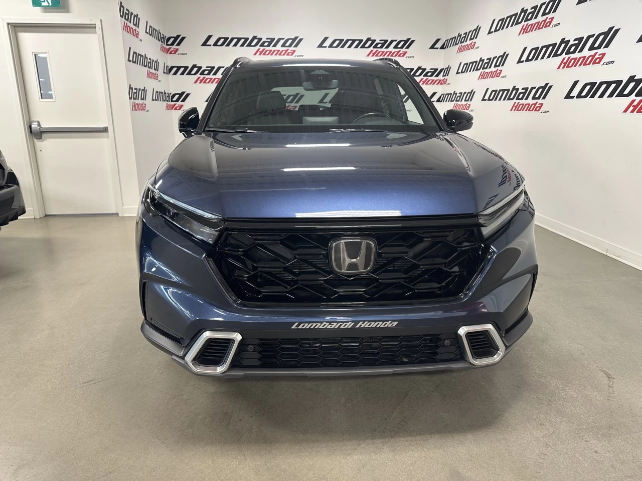 2024 Honda CR-V Touring Main Image