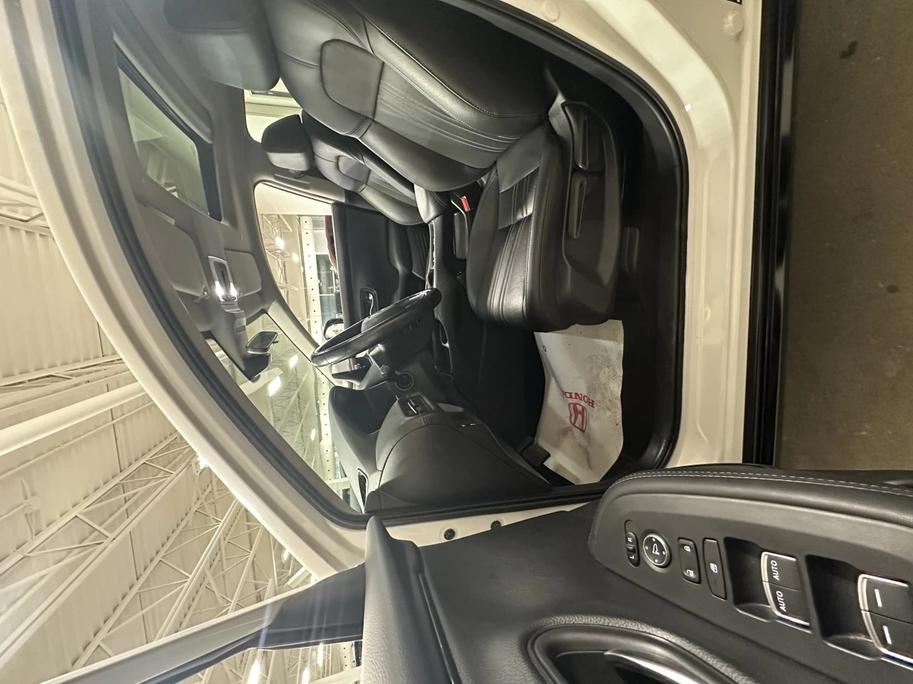 2025 Honda HR-V EX-L Navi Main Image