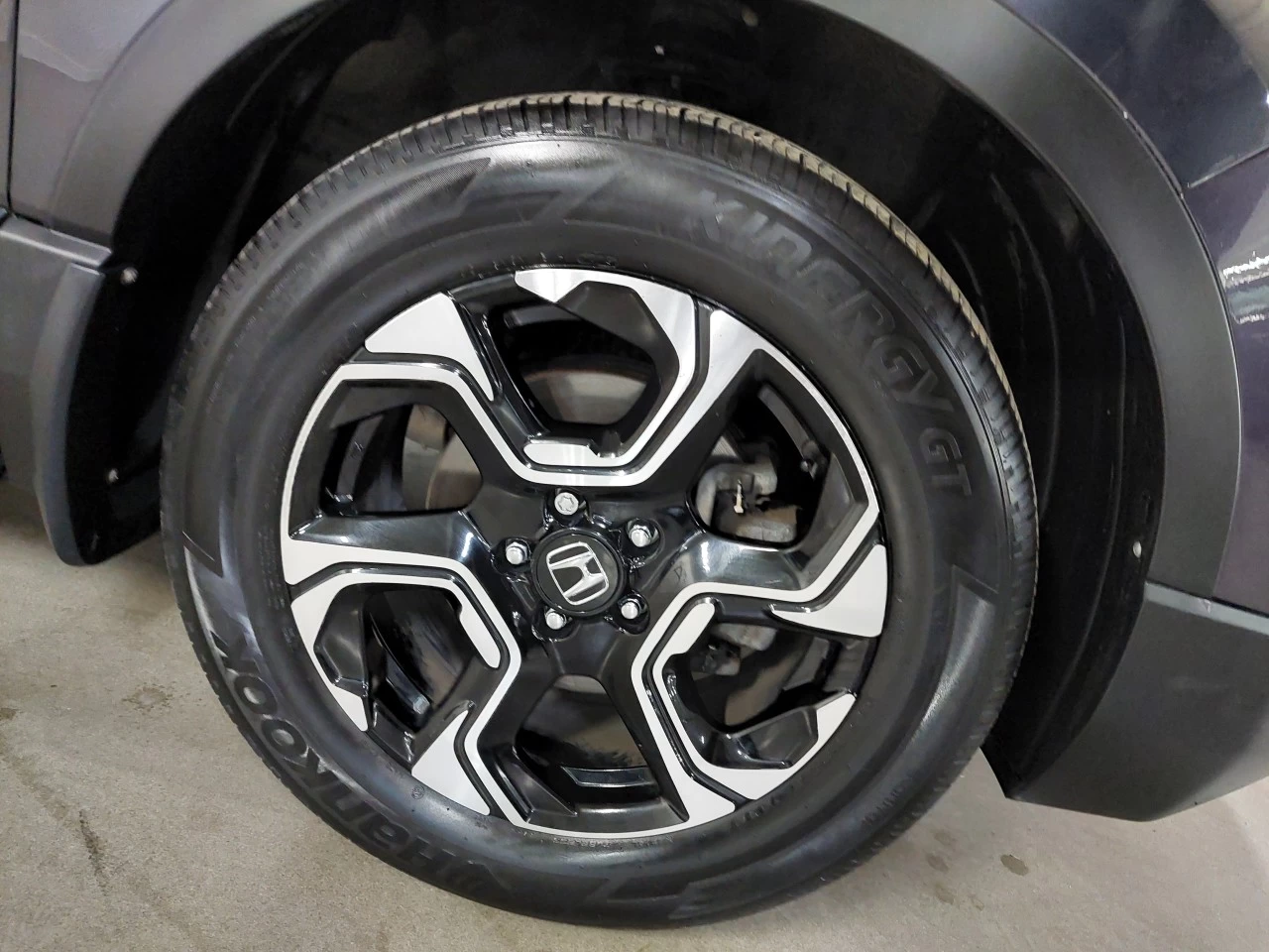 2019 Honda CR-V
                                                    Touring Main Image