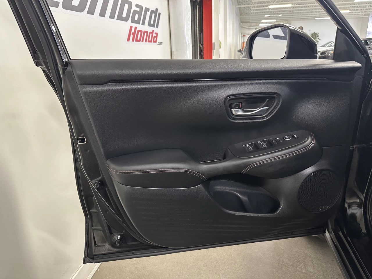 2024 Honda HR-V Sport-B Main Image