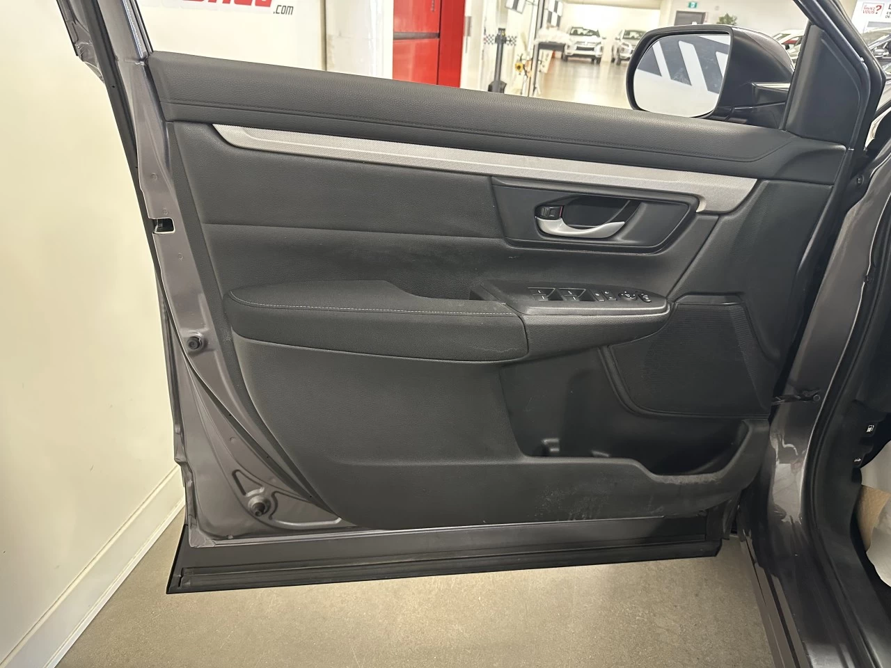 2021 Honda CR-V
                                                    LX Main Image